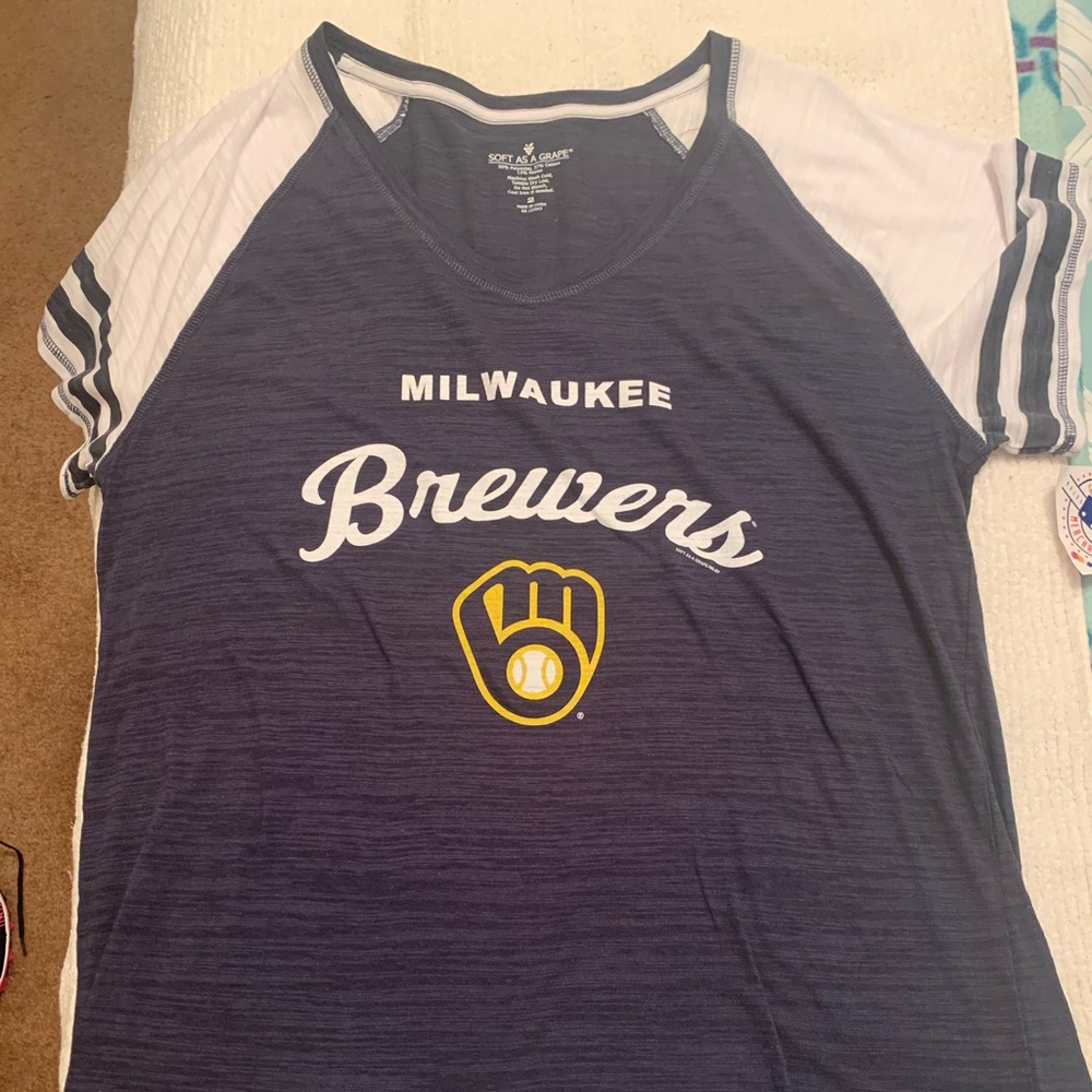 Women’s Brewers plus size top